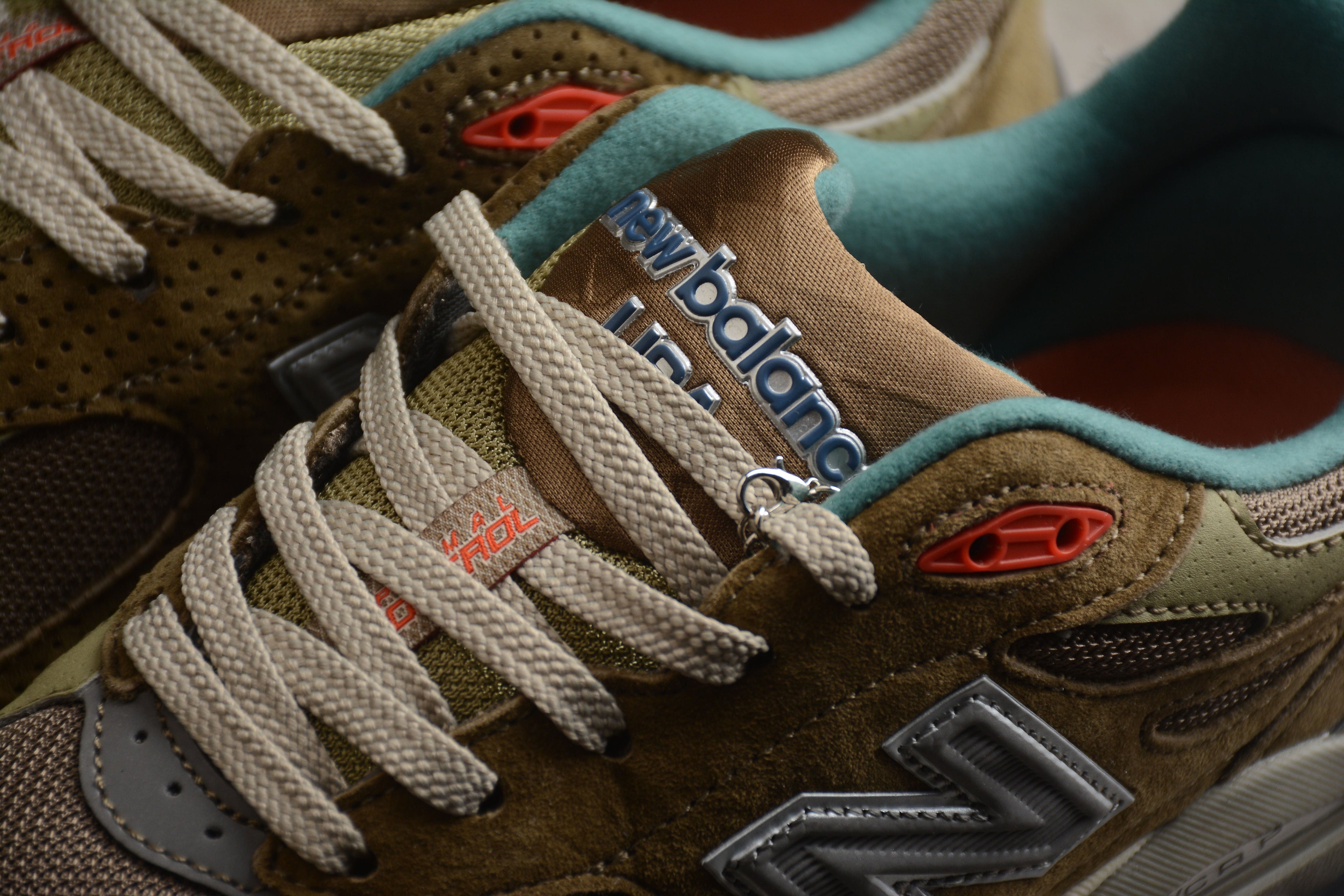 New Balance V3 990 Red