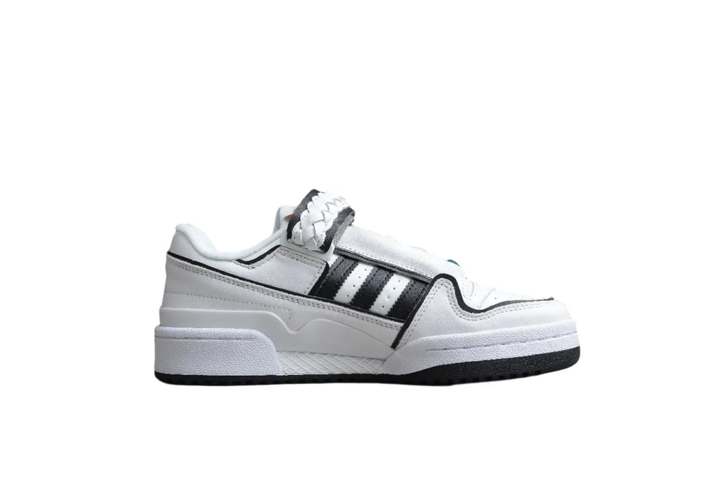 Adidas Forum White / Black