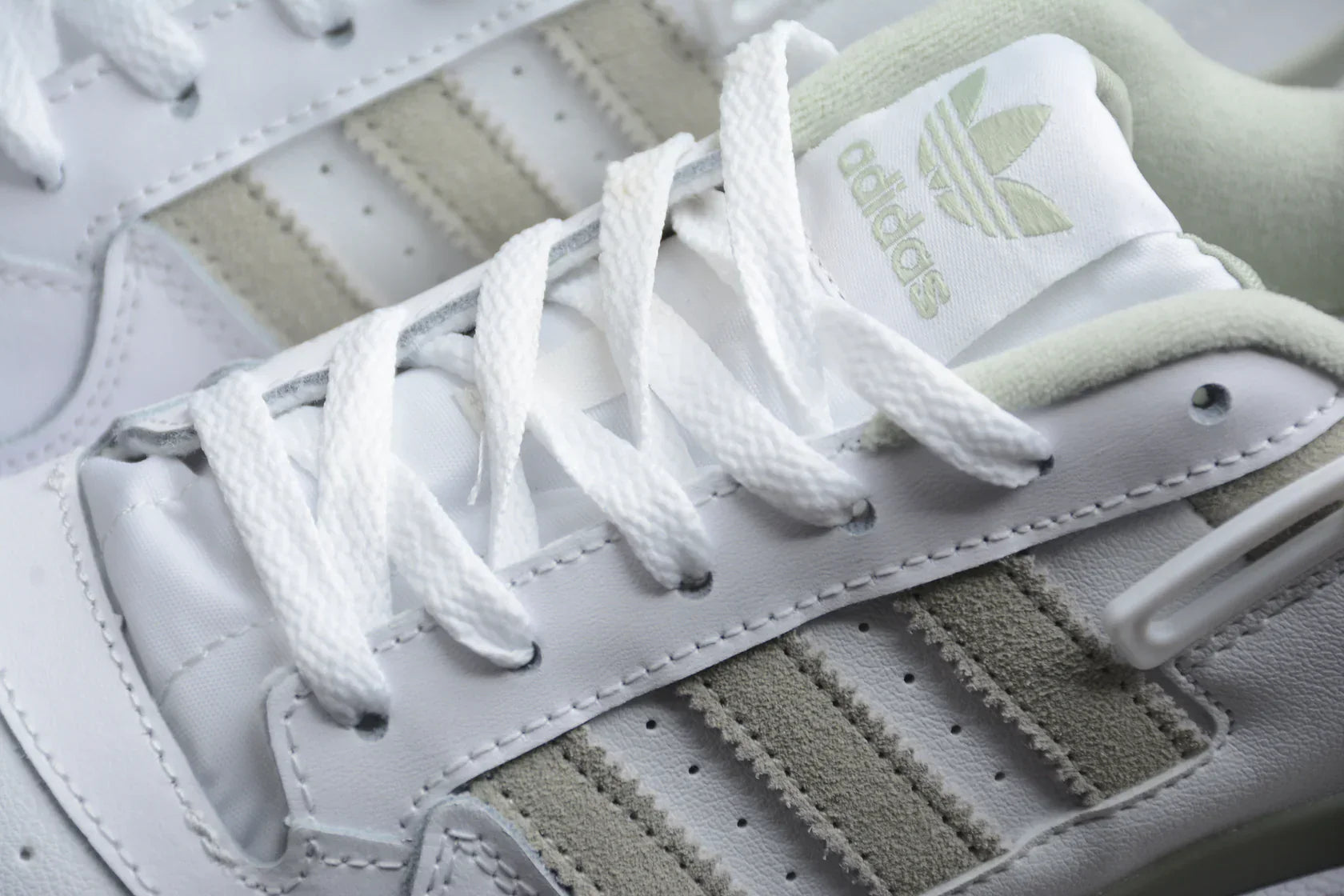 Adidas Forum White / Beige