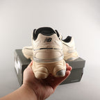 New Balance 9060 Turtledove Black/Silver Metallic