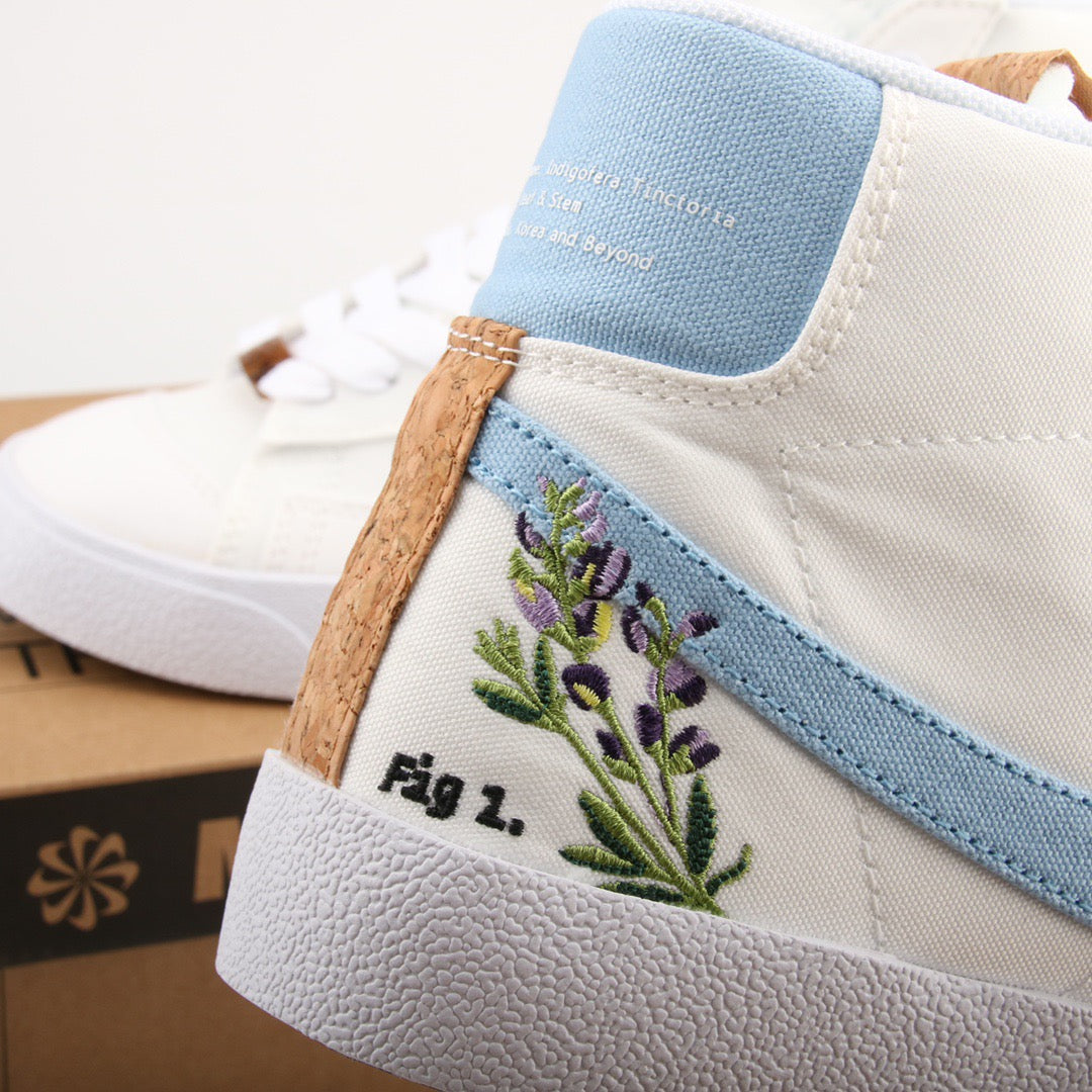 Nike Blazer Mid 77 White / Light Blue