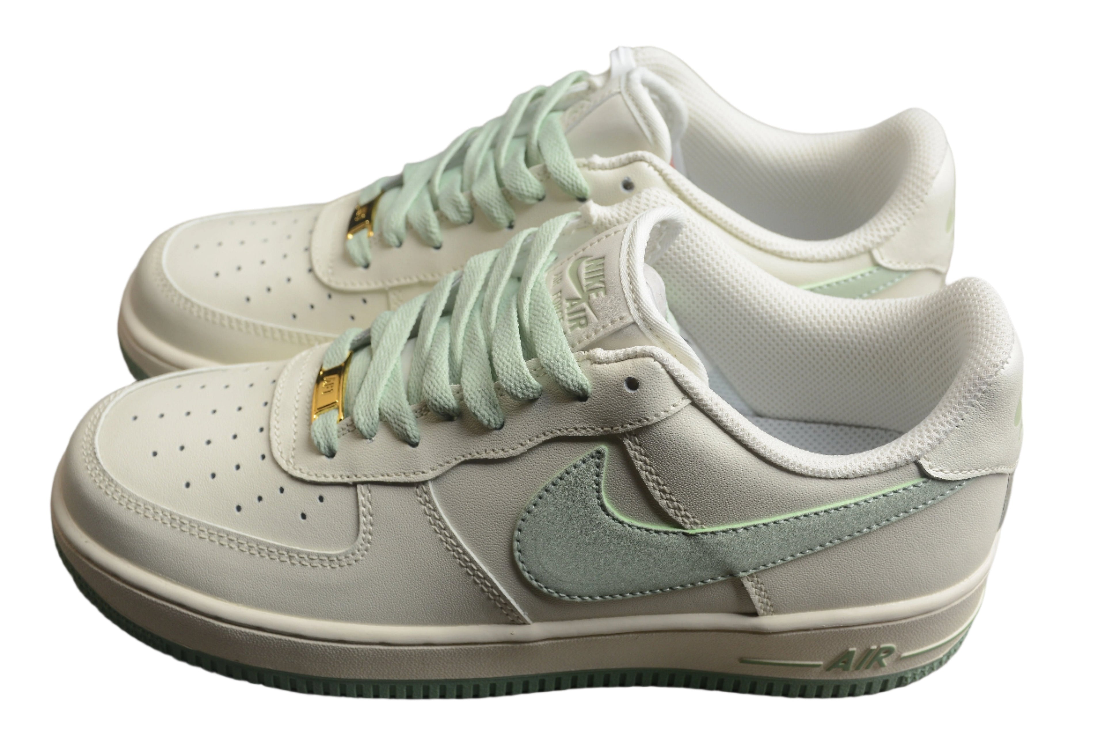 Nike Air Force One White / Light Green