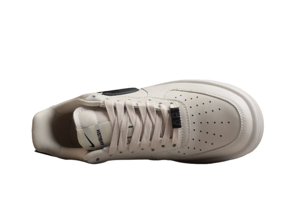 Nike Air Force One Phantom