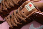 Nike Dunk Low  SB Brown Pink