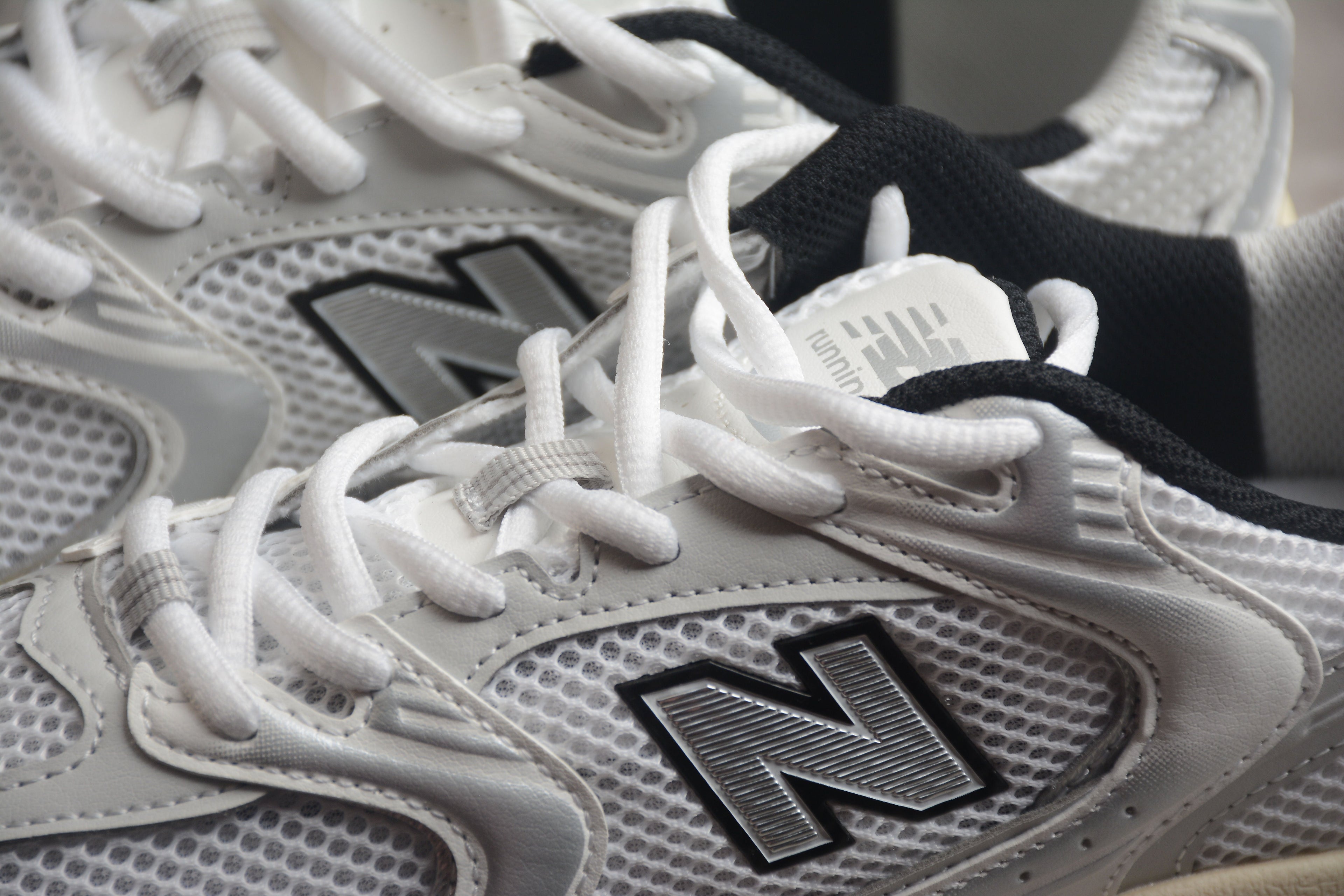 New Balance 530 White
