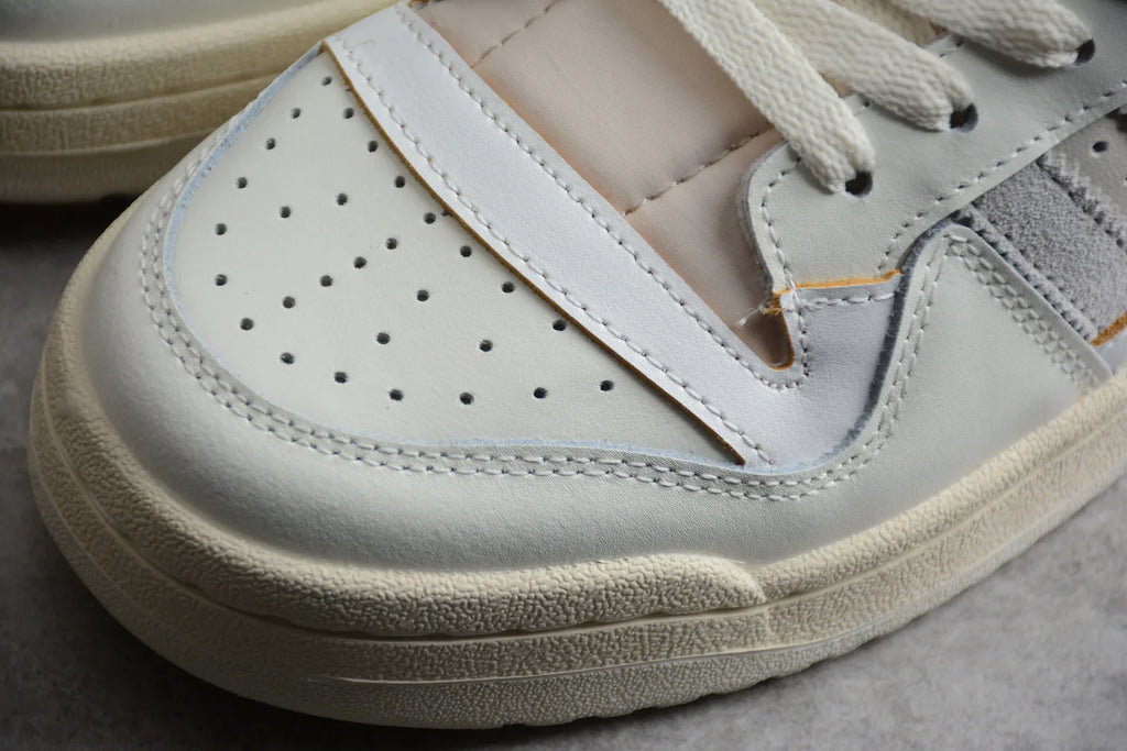 Adidas Forum White