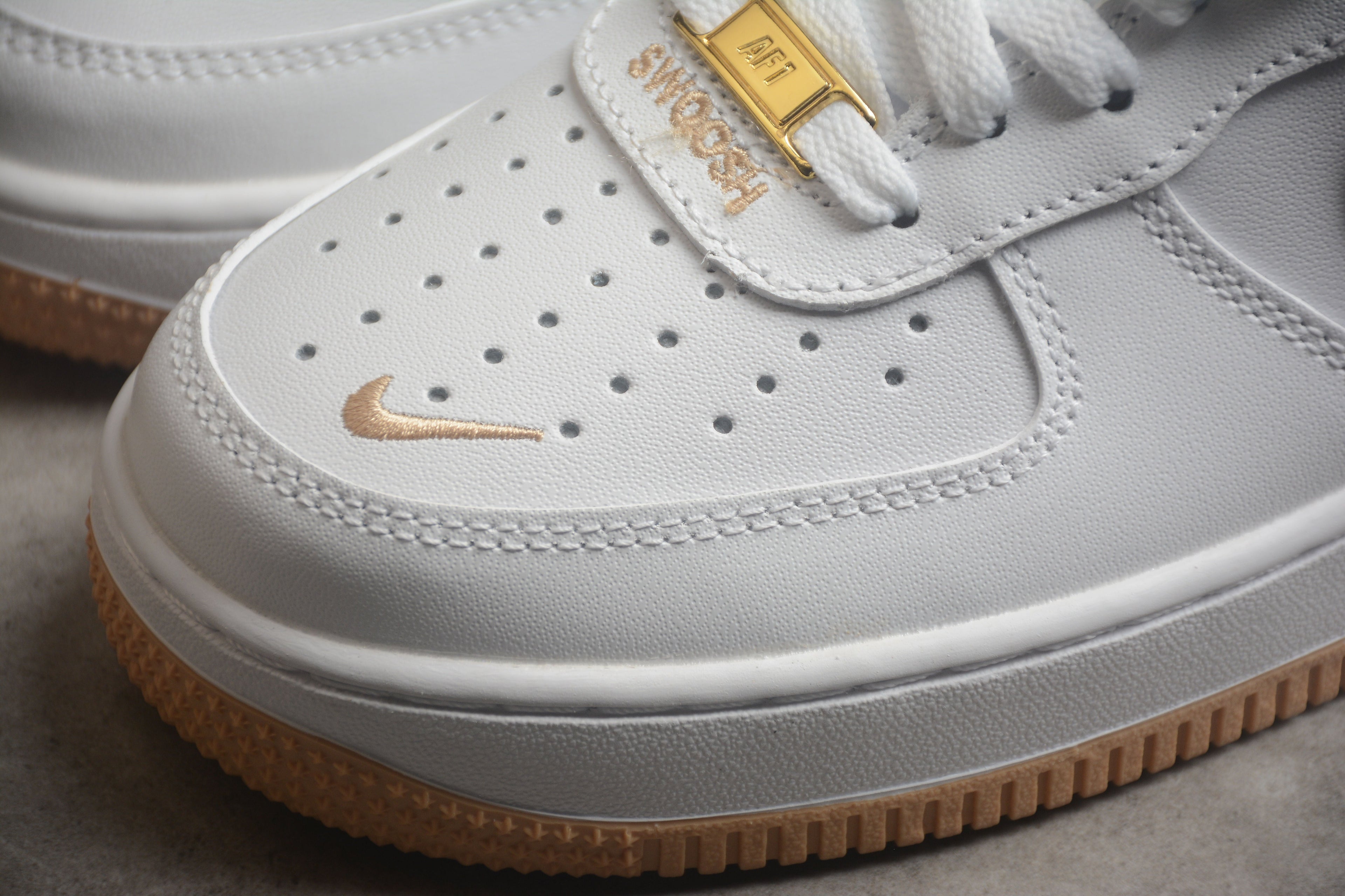 Nike Air Force One White / Linen