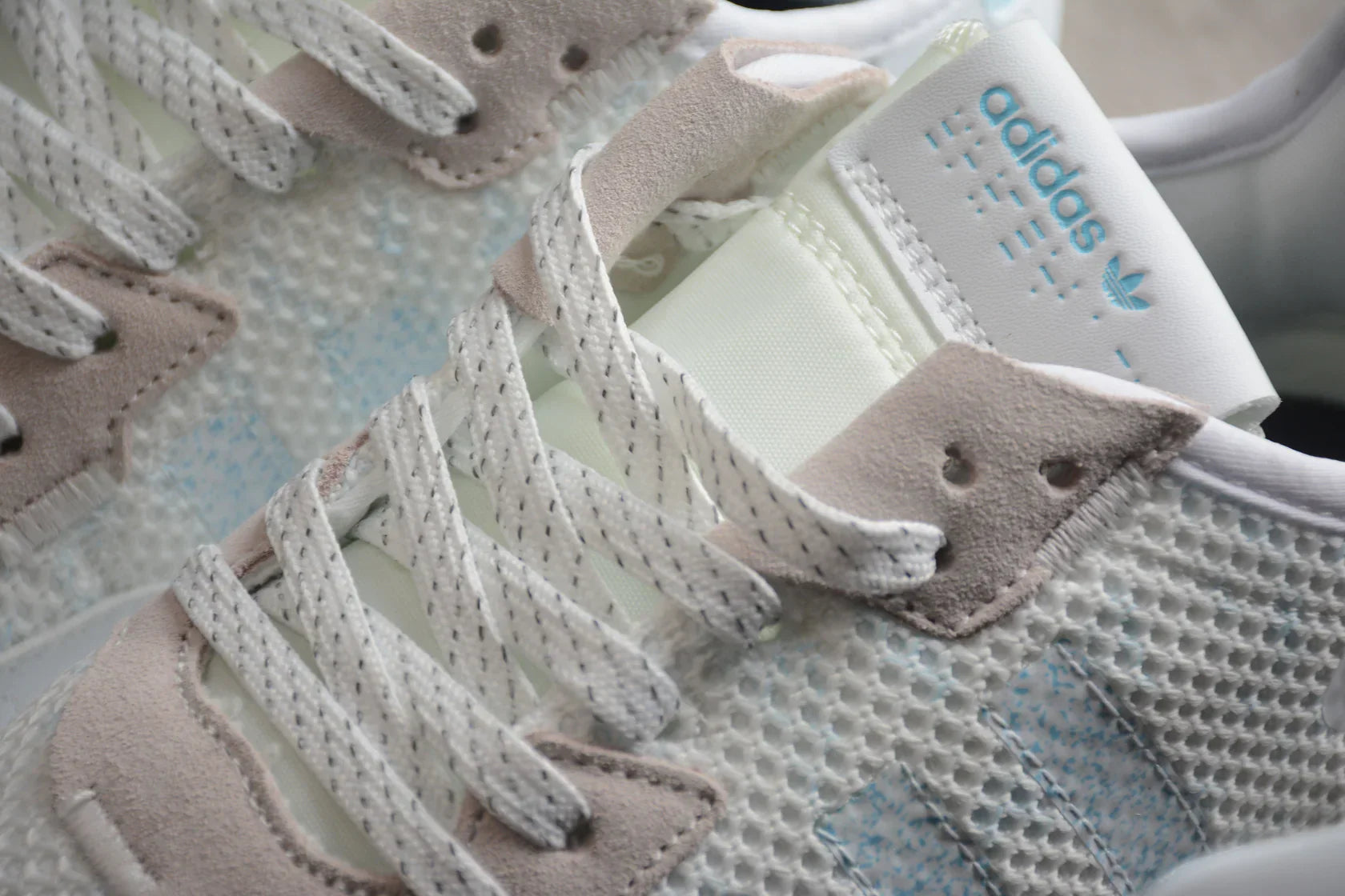 Adidas Jogger Boost White