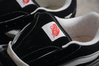 Vans Old Skool Black / White
