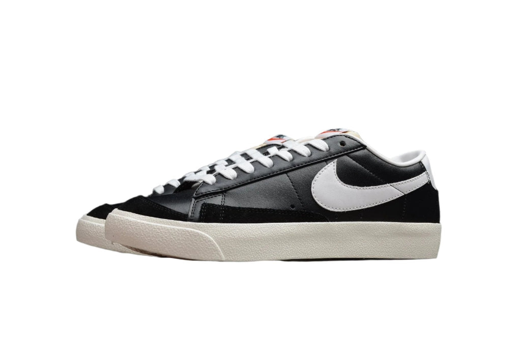 Nike Blazer Low Black / White