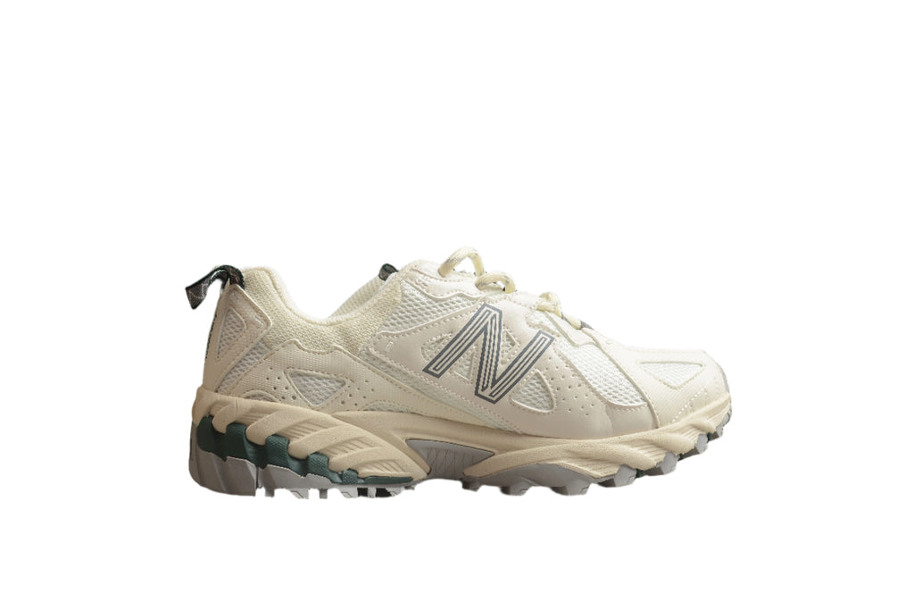 New Balance 610T Beige
