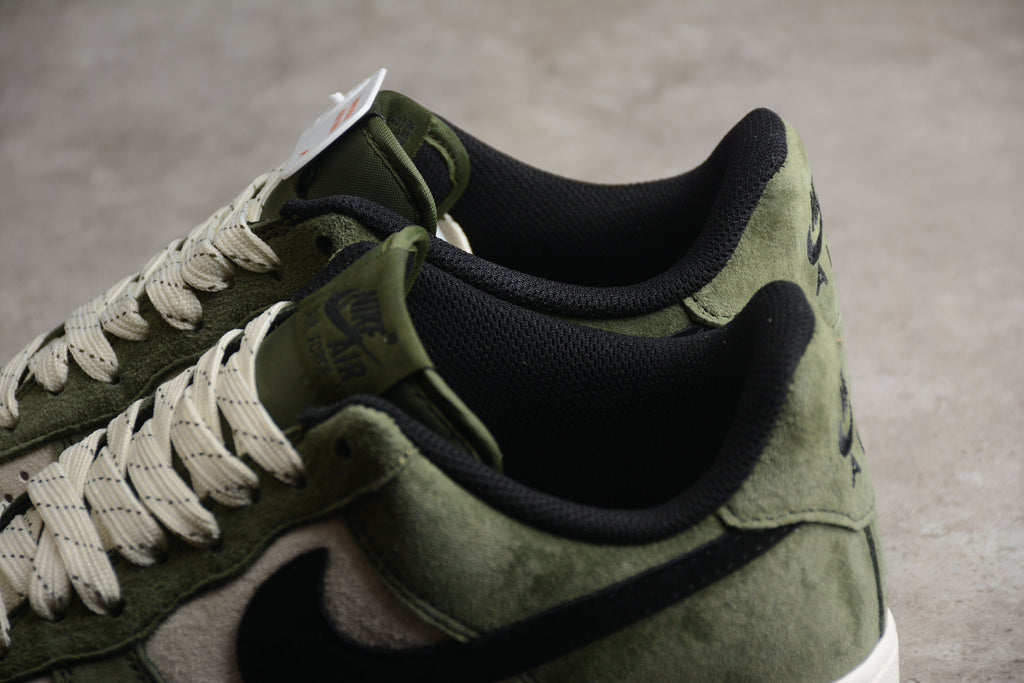 Nike Air Force One Dark Green / Black
