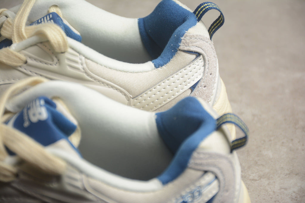New Balance 530 White / Blue