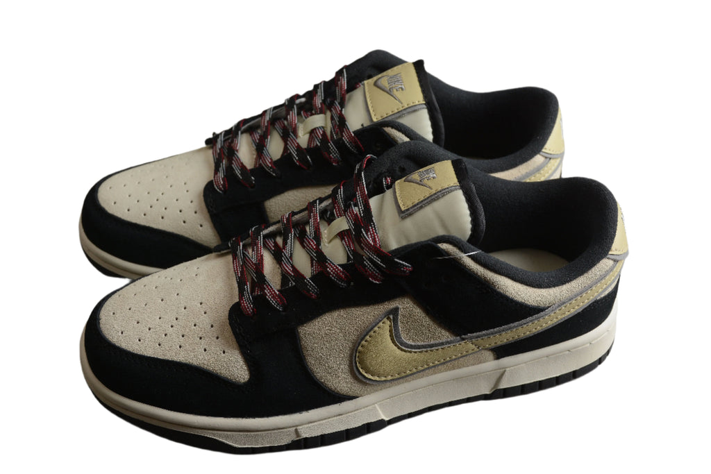 Nike Dunk Low Pro SB Beige / Black