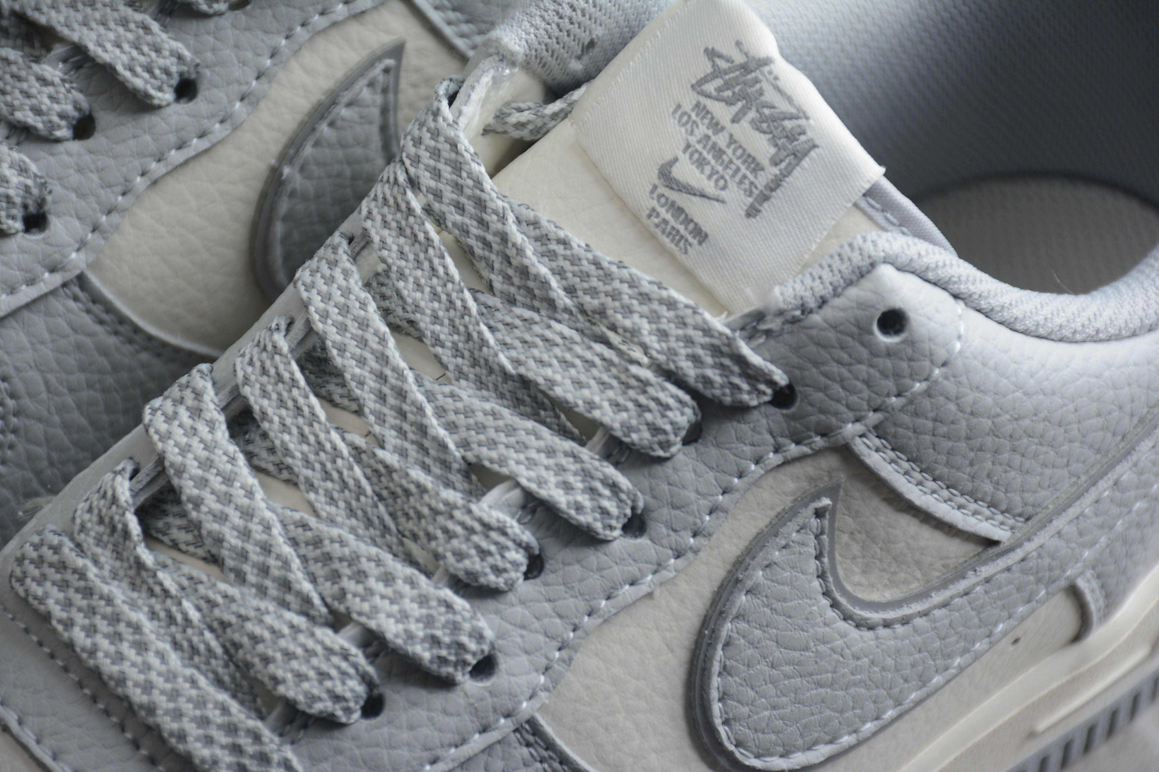 Nike Air Force One White / Light Blue