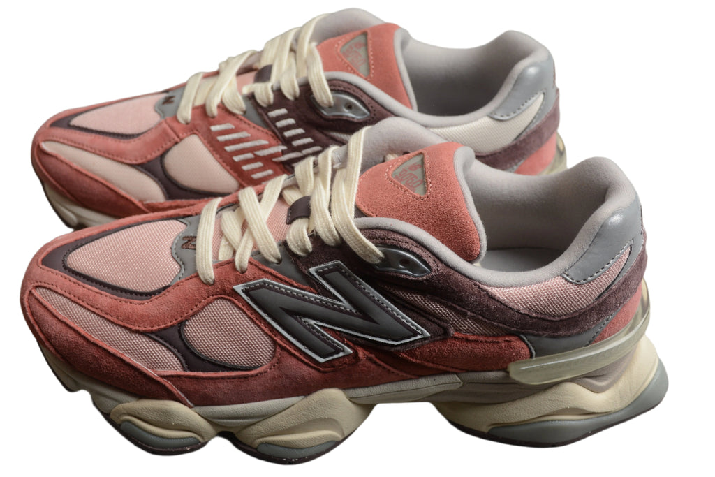 New Balance 9060 Sea Salt Cherry Blossom