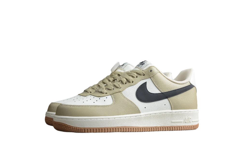 Nike Air Force One Team Gold / Black