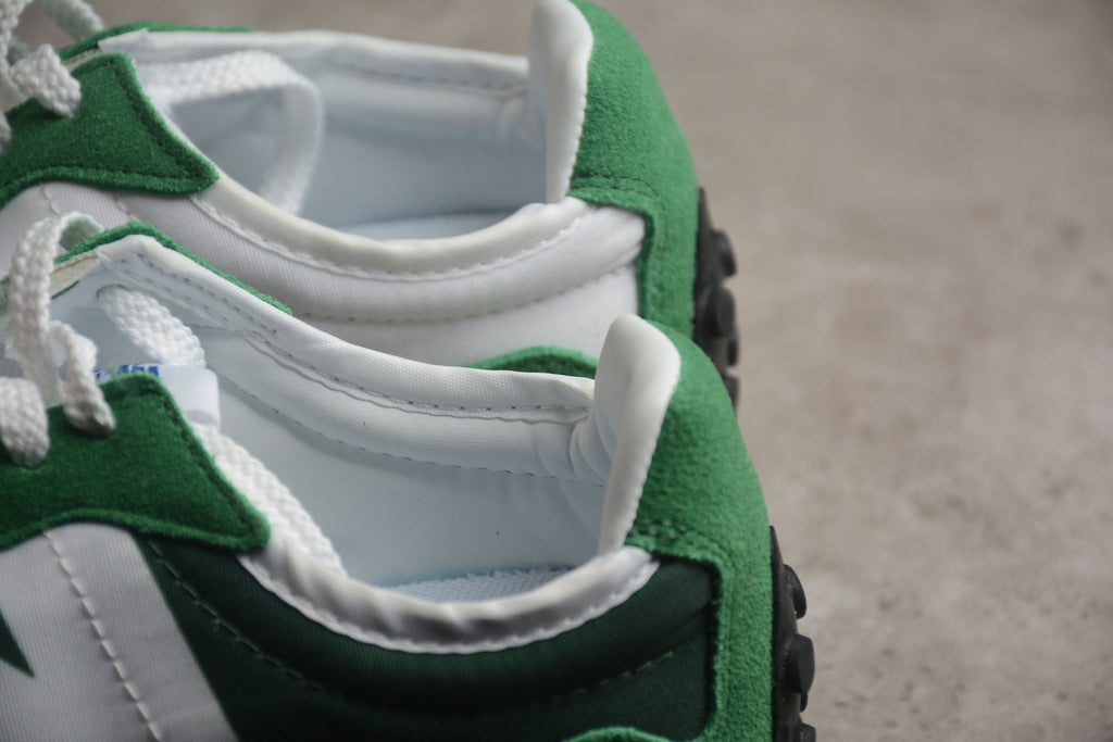 New Balance 327 Green