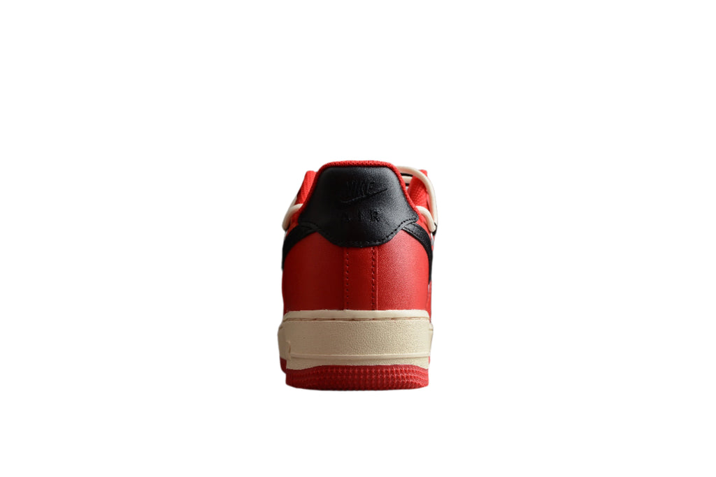 Nike Air Force One Red / White / Black