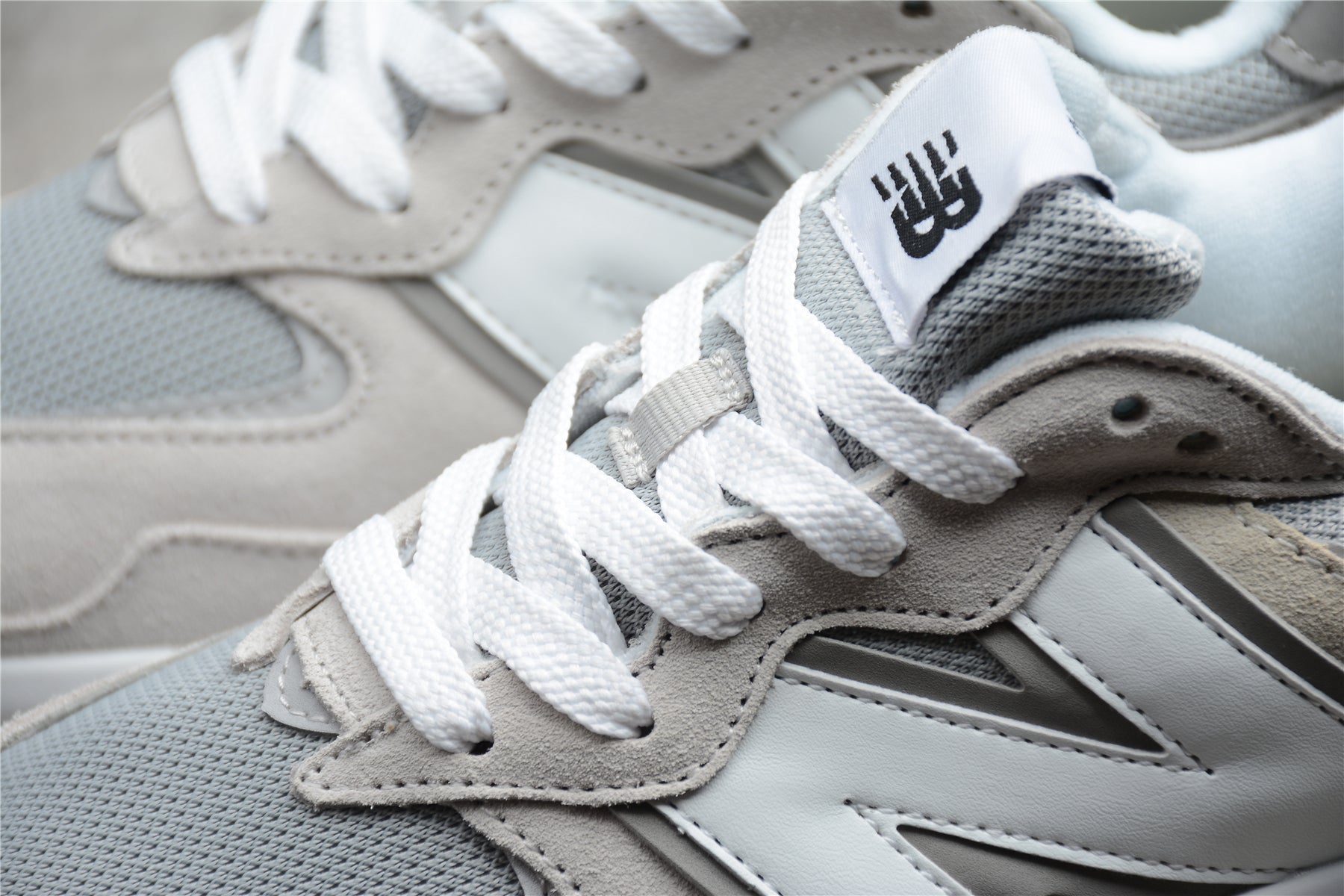 New Balance 5740 Rain Cloud with Nb White
