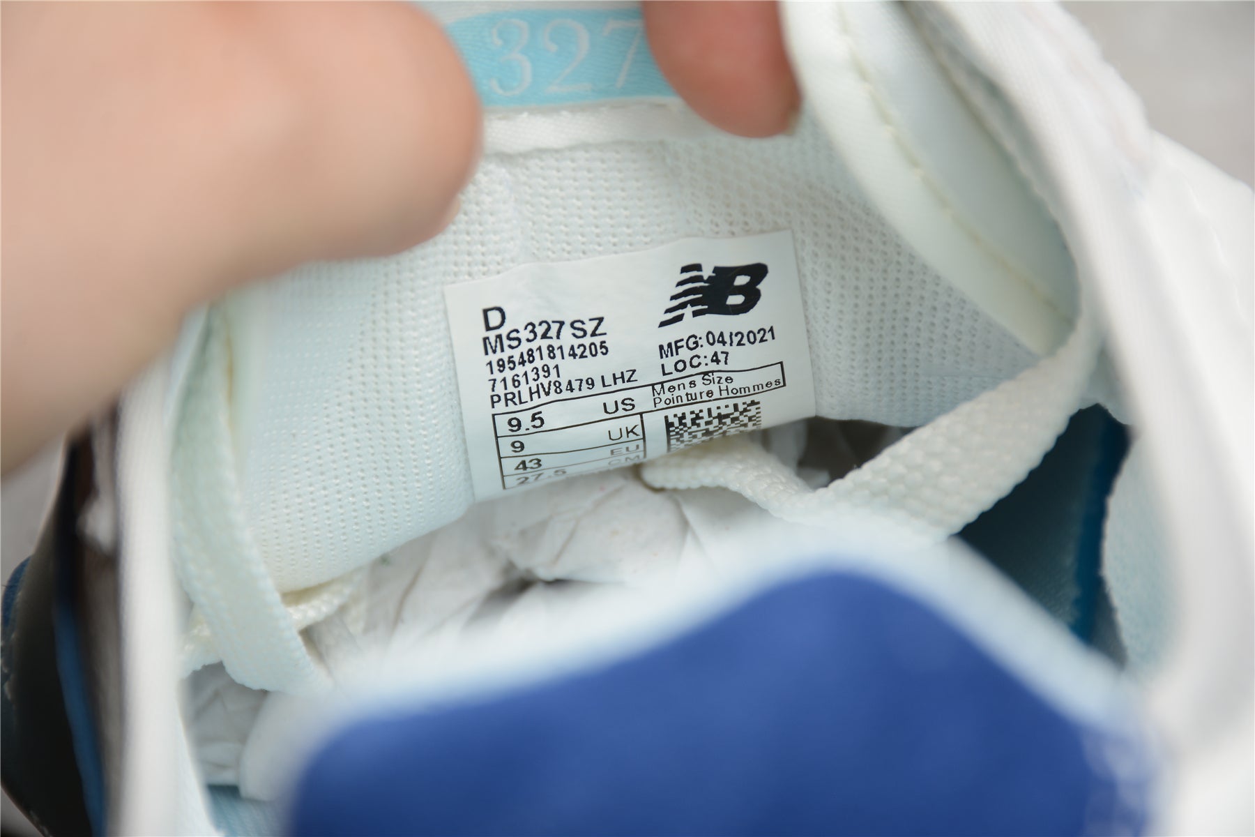 New Balance 327 White / Blue