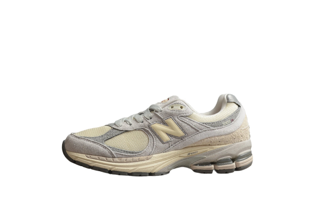 New Balance 2002R Beige