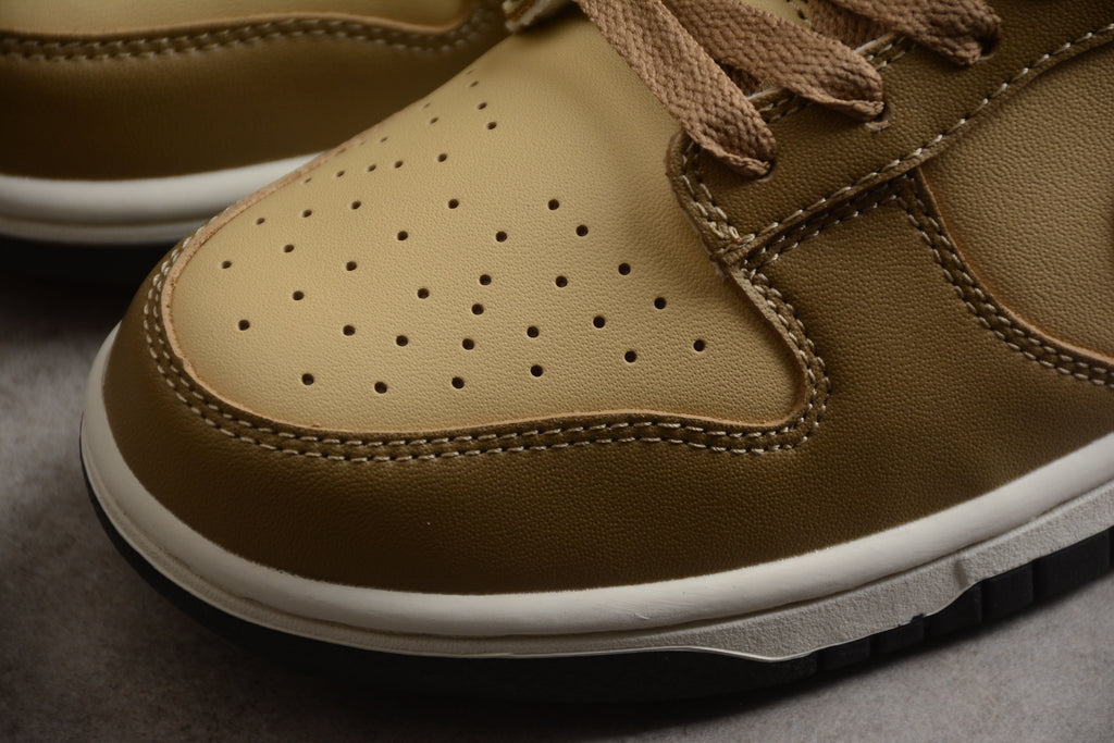Nike Dunk Low SB Dark Tan and Black