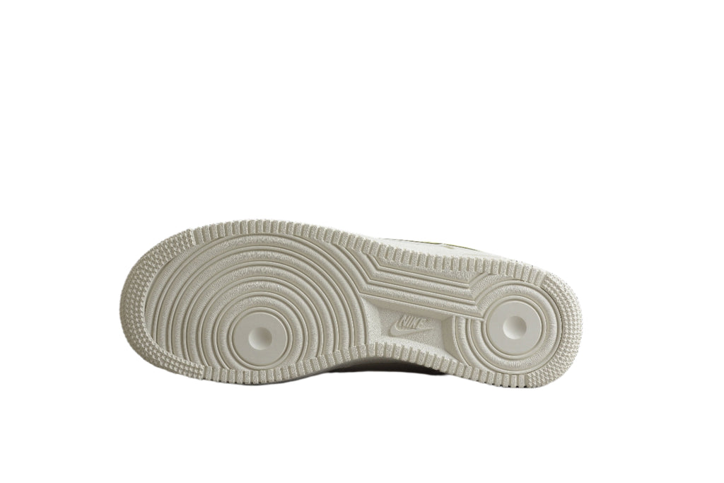 Nike Air Force One White / Olive Aura