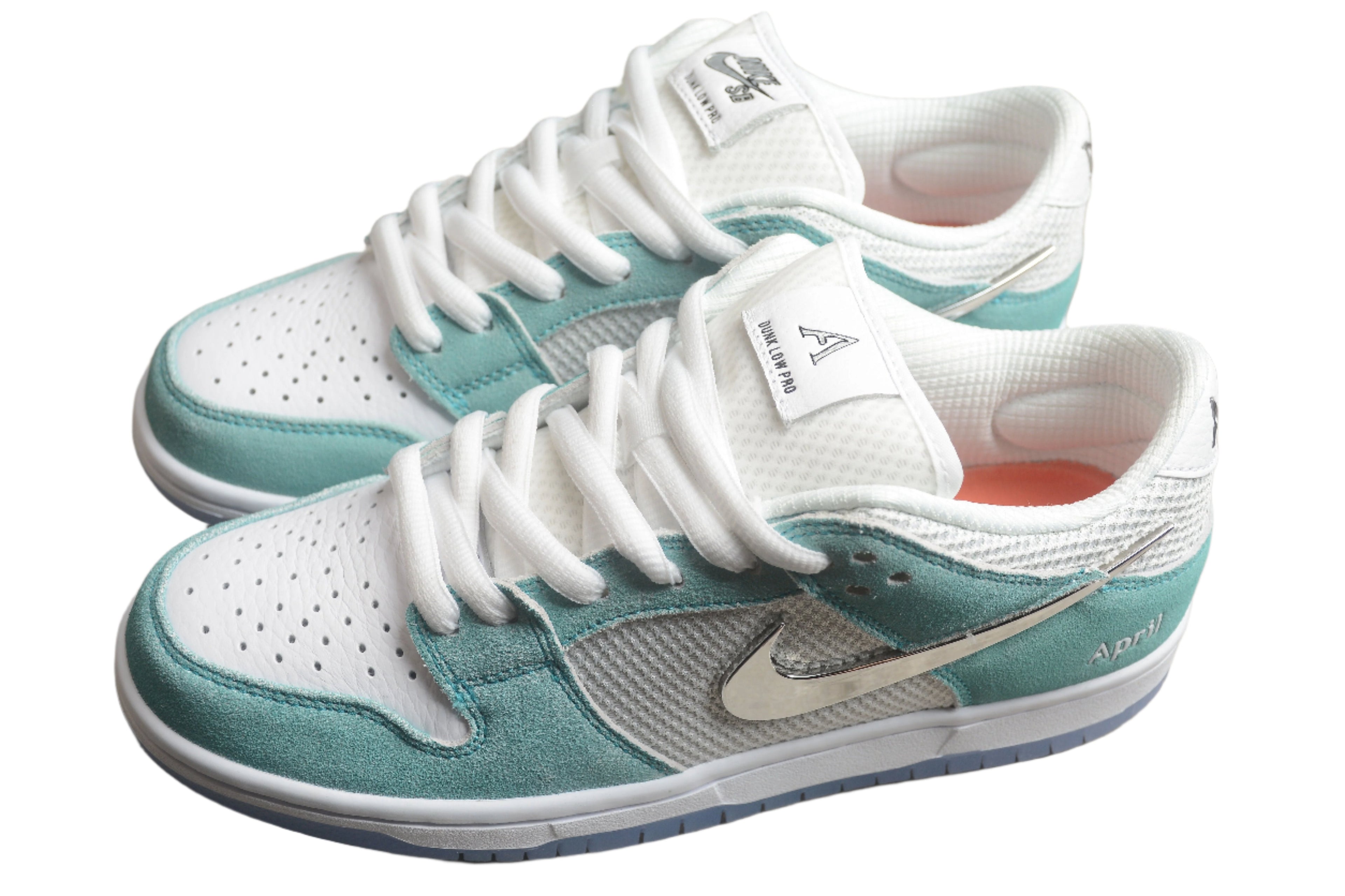 Nike Dunk Low SB Turbo Green / Silver