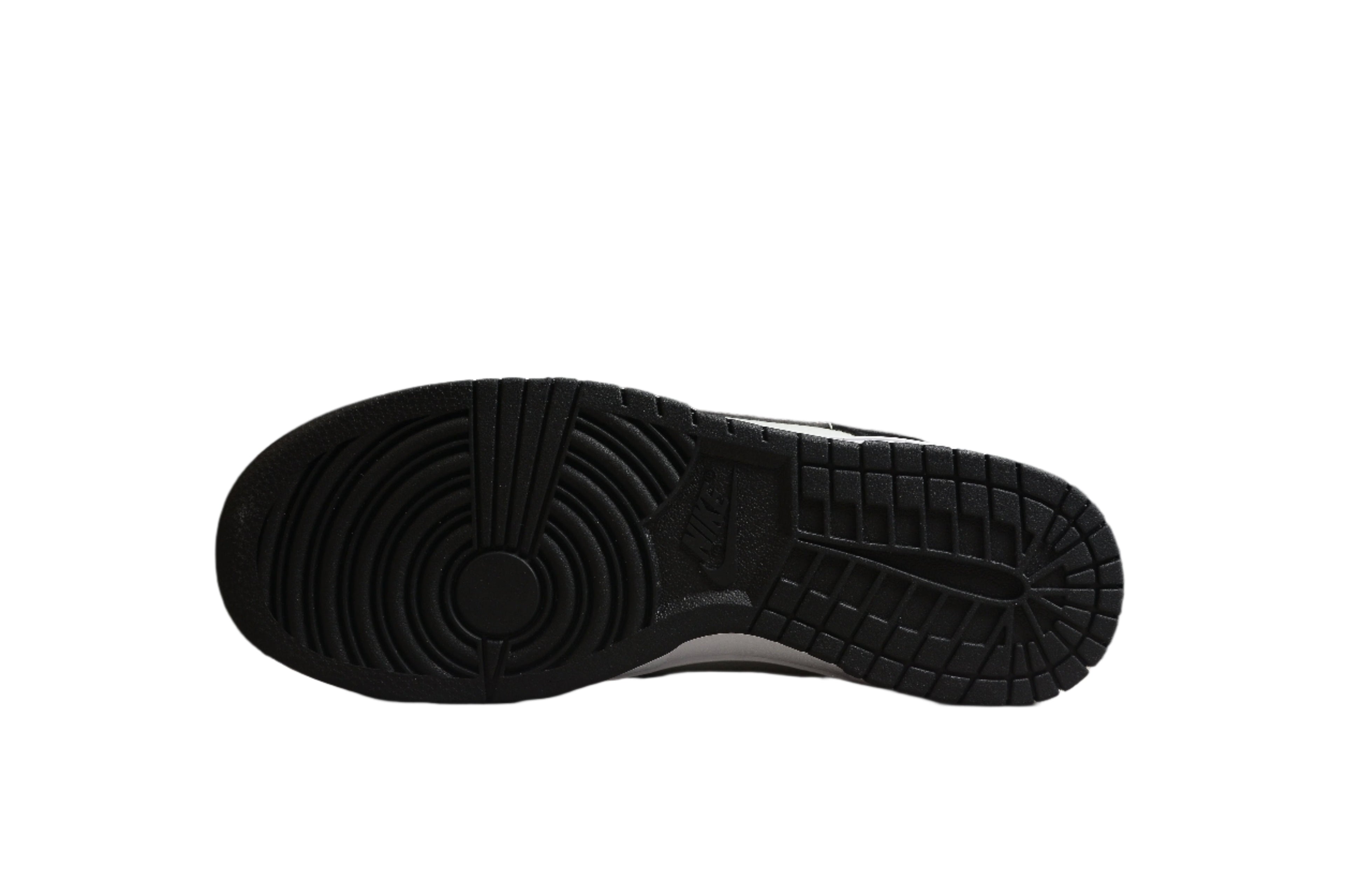 Nike Dunk Low SB Black / Grey