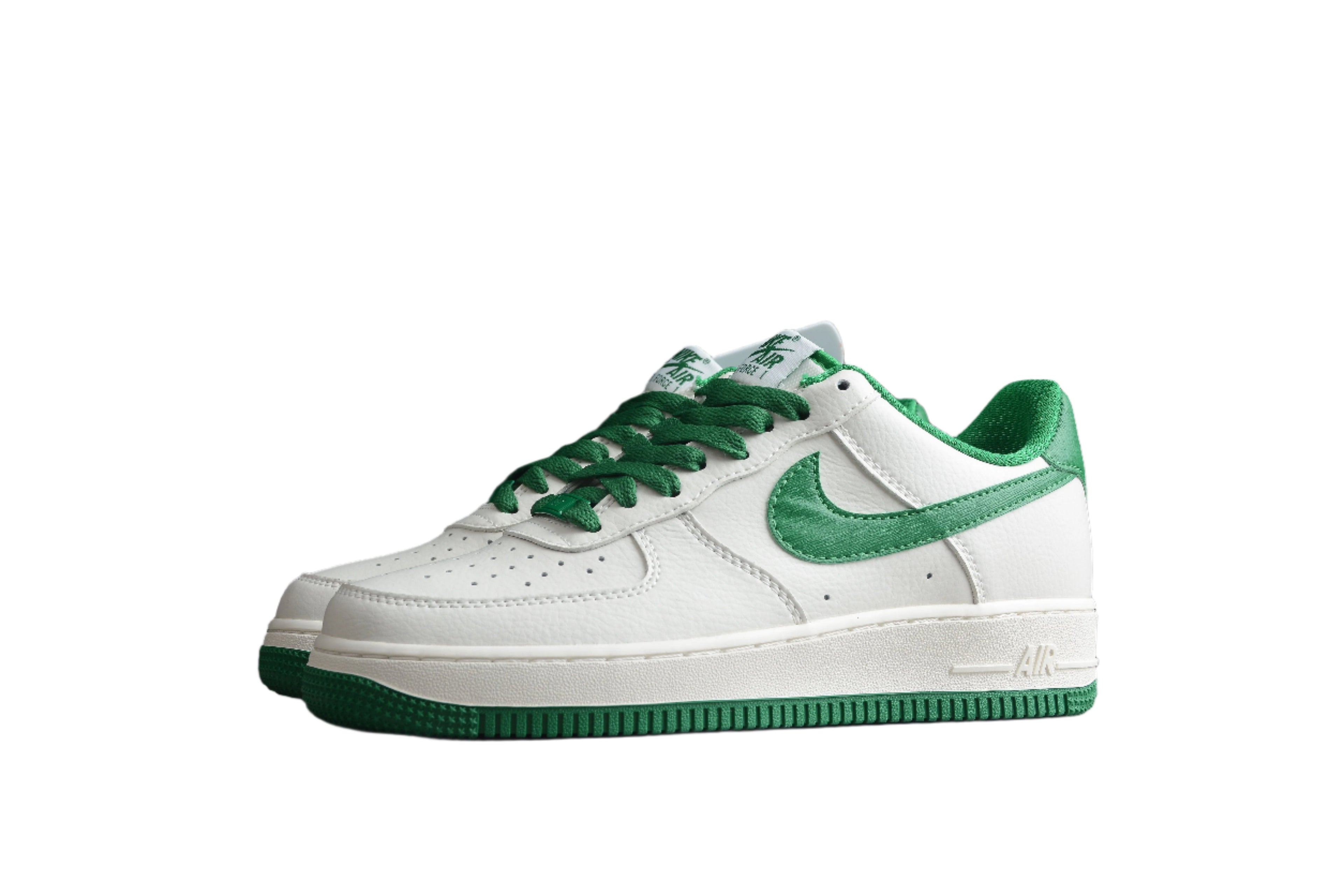 Nike Air Force One White / Green
