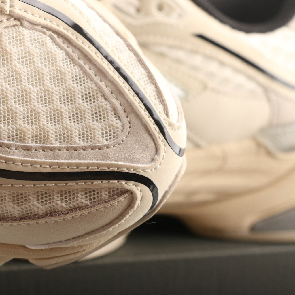 New Balance 9060 Turtledove Black/Silver Metallic