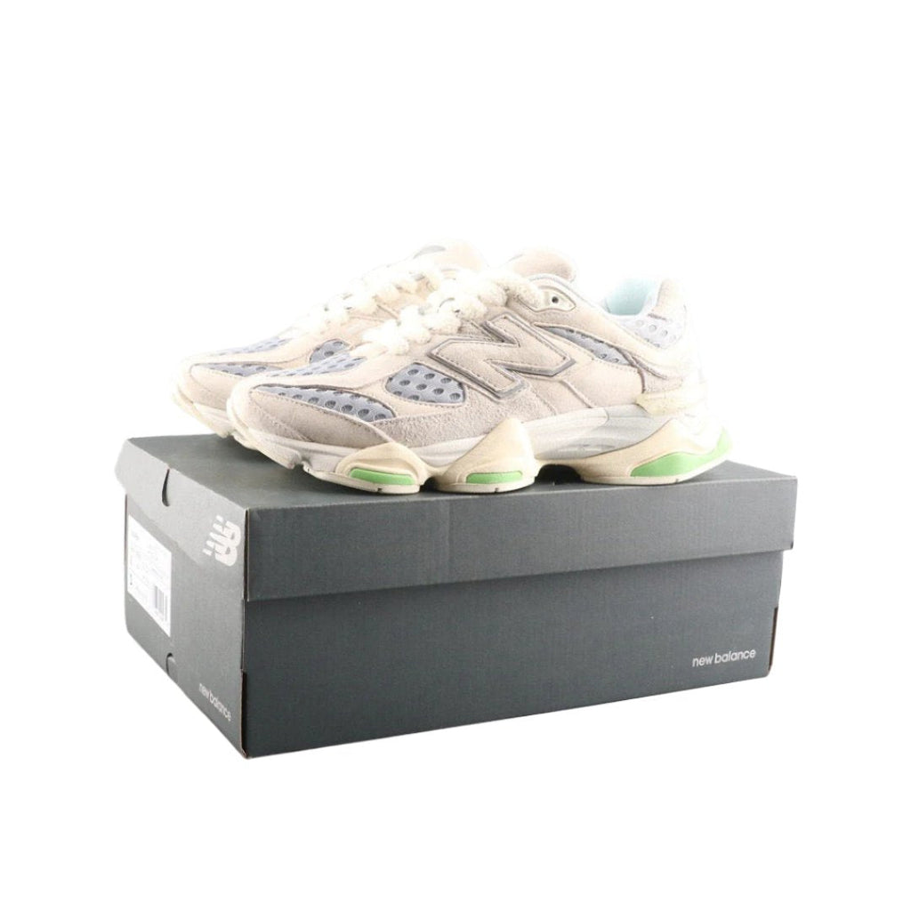 New Balance 9060 Bricks / Wood