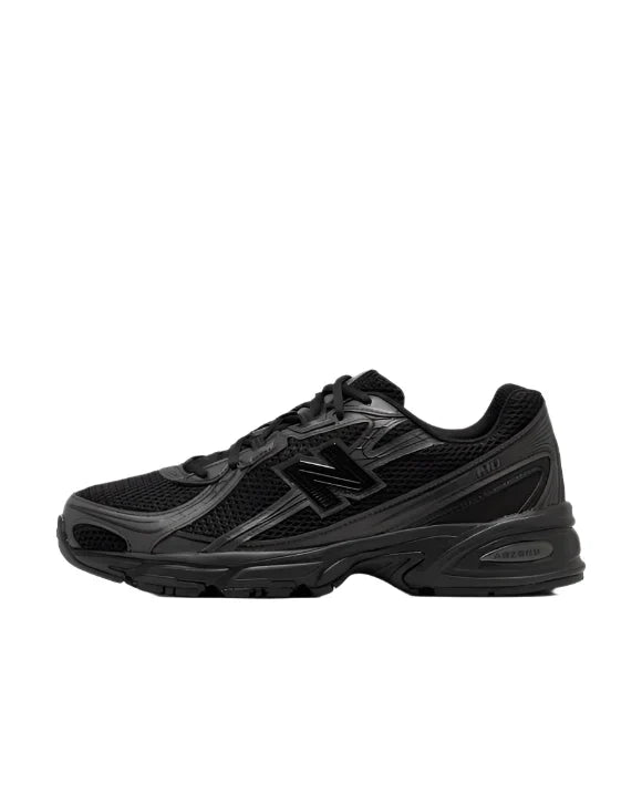 New Balance 740 Black