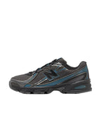 New Balance 740 Black / Blue