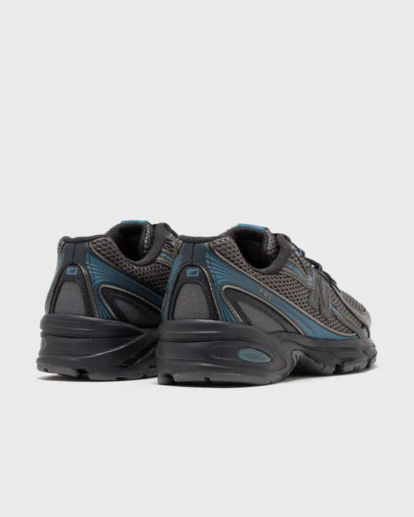 New Balance 740 Black / Blue
