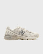 New Balance 740 Beige
