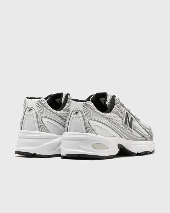 New Balance 740 White