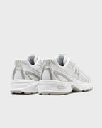 New Balance 740 White
