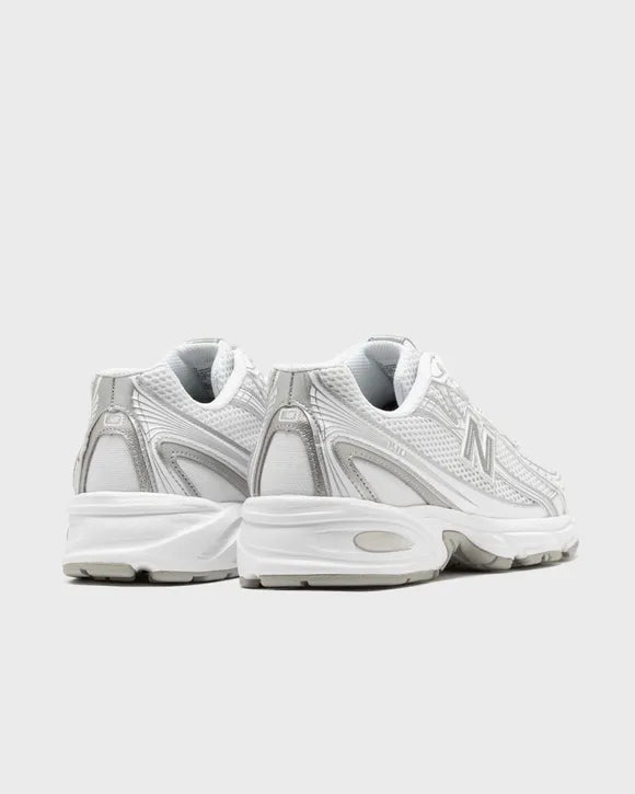 New Balance 740 White