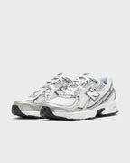 New Balance 740 Silver