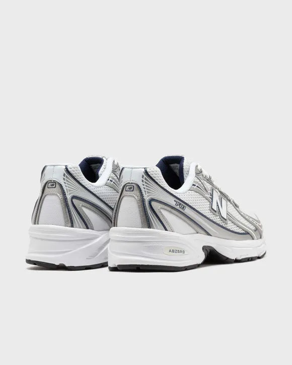 New Balance 740 Silver