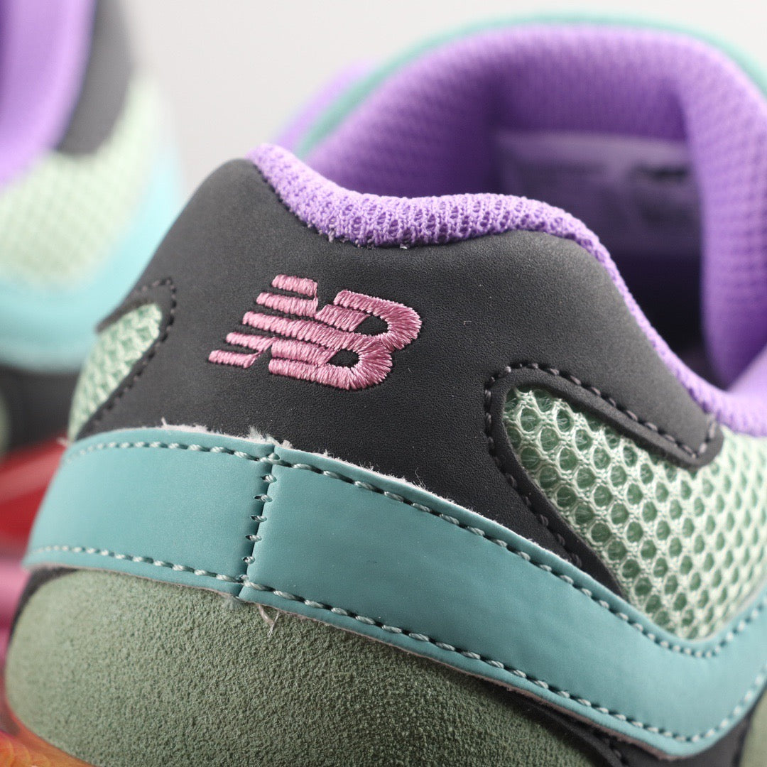 New Balance 9060 Warped