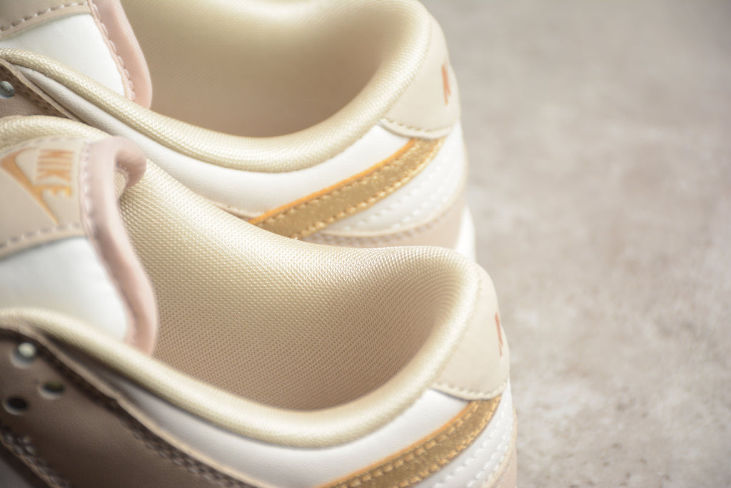 Nike Dunk Low SB Peach Pink / Gold