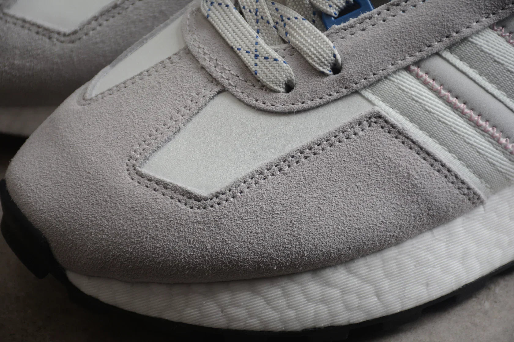 Adidas Retropy White / Pink