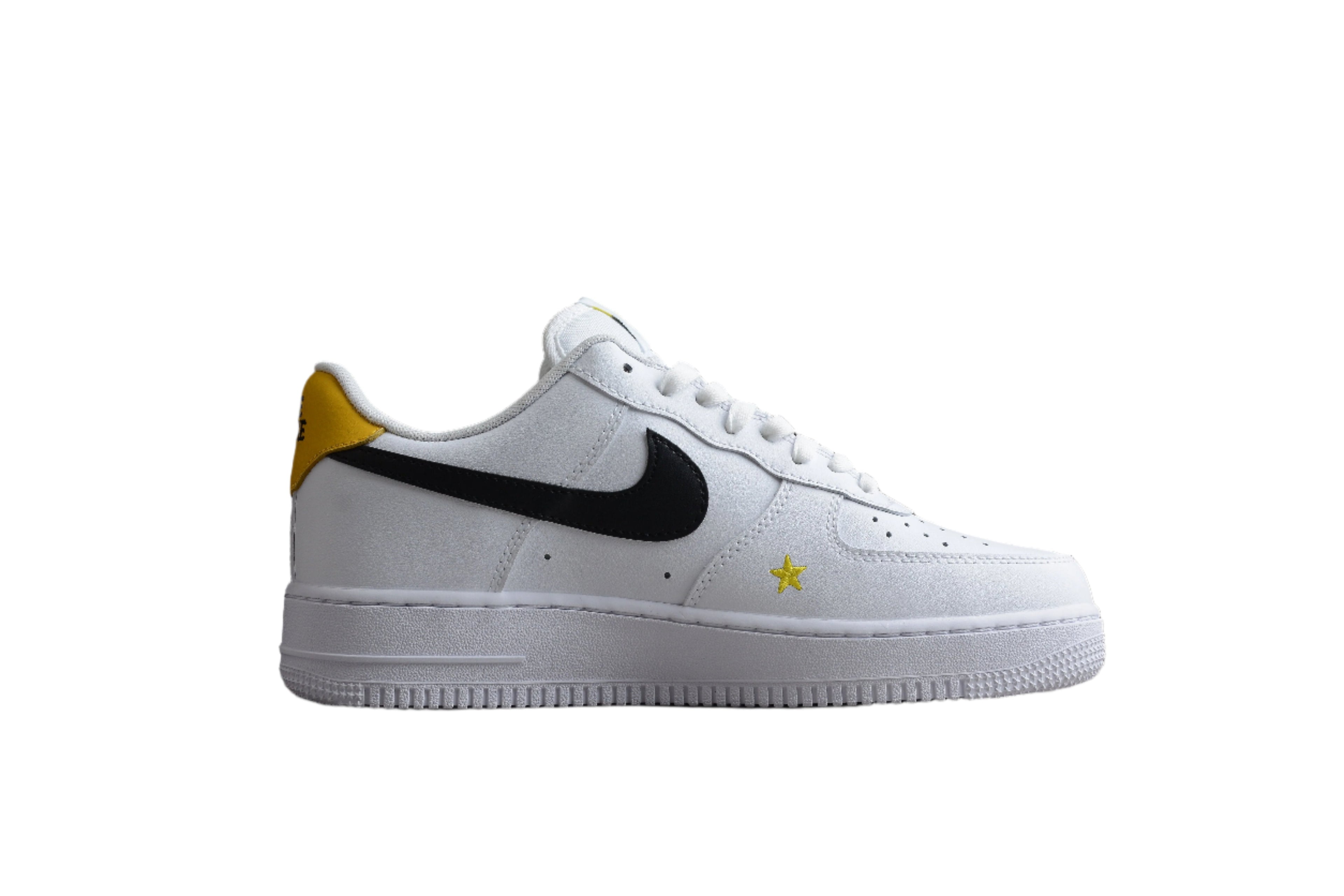 Nike Air Force One White / Black / Yellow