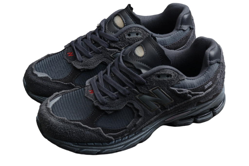 New Balance 2002R Black