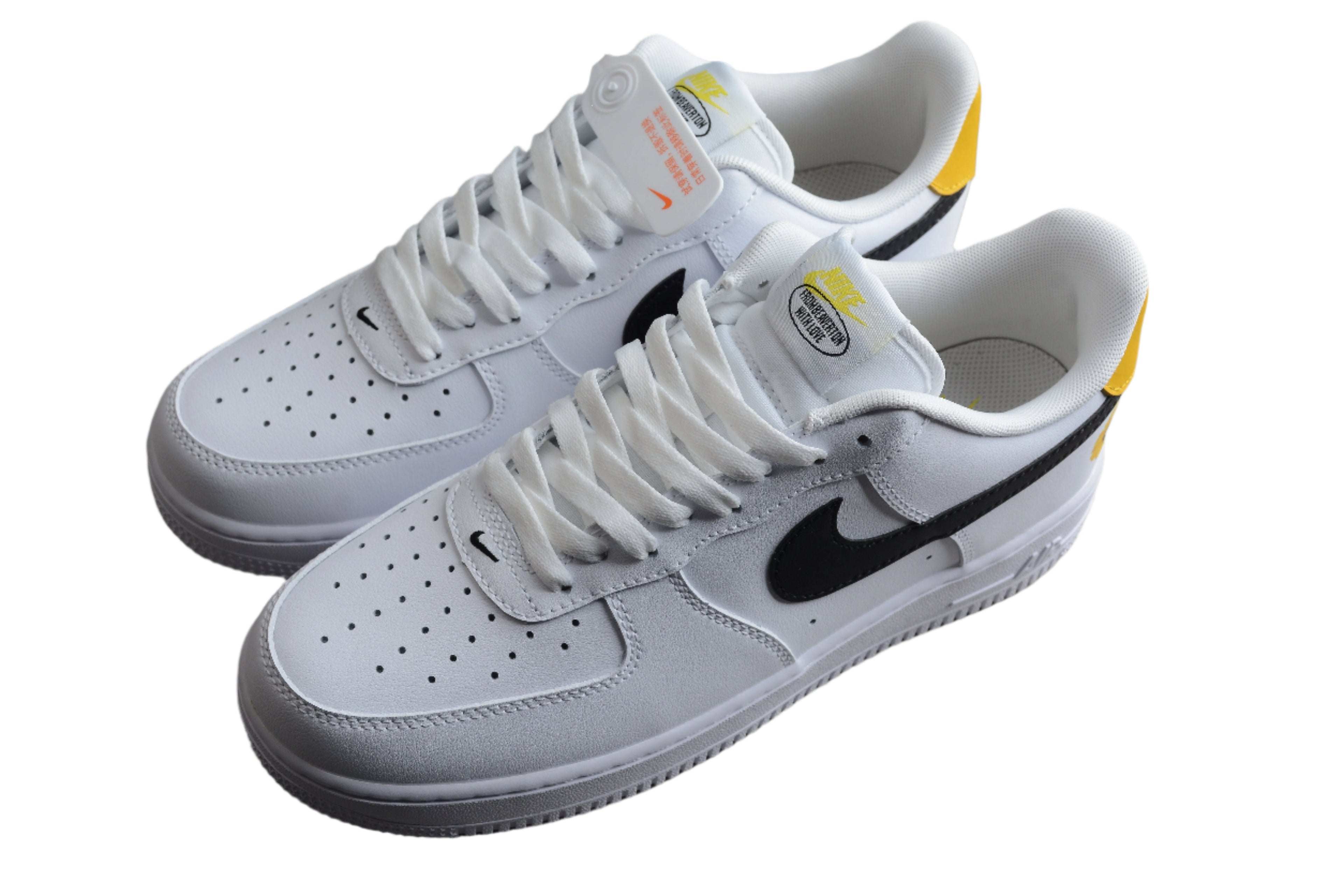 Nike Air Force One White / Black / Yellow