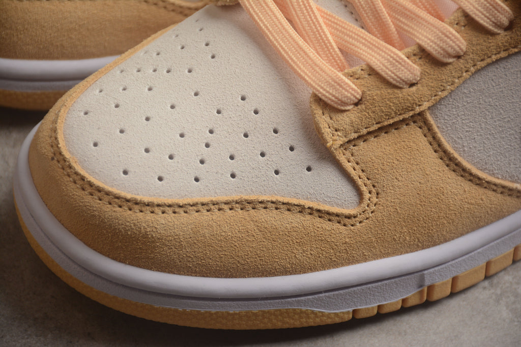 Nike Dunk Low SB Yellow