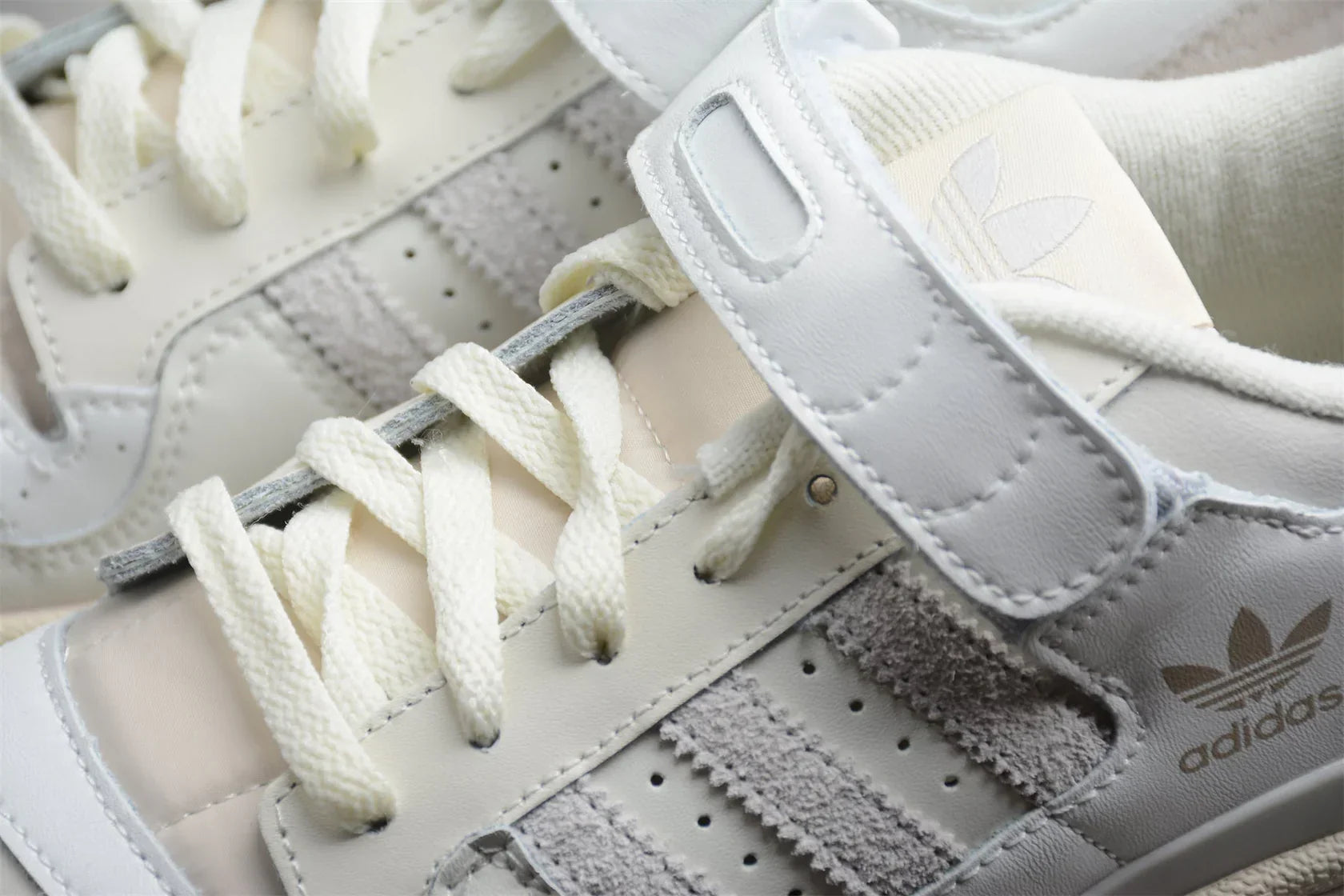 Adidas Forum White